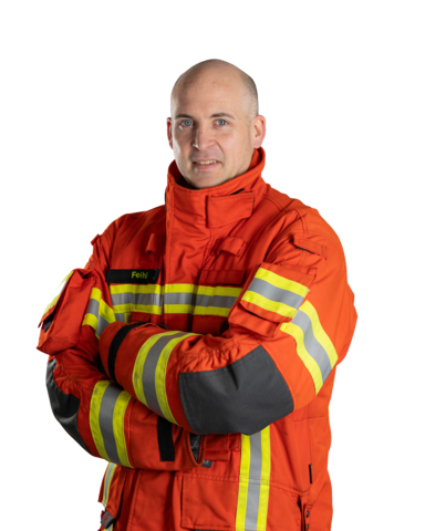 Andreas Feihl im Schutzanzug