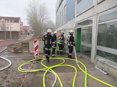Angriff über Hintereingang Angriff über Hintereingang