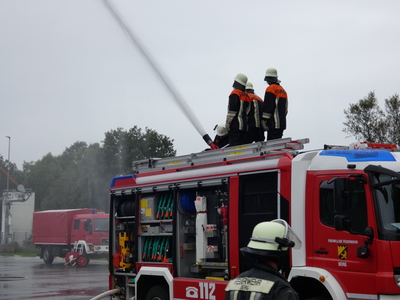 Außenangriff mit dem Dachmonitor (Wasserwerfer)