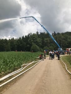 Zur Verteidigung eingesetzte Betonpumpe